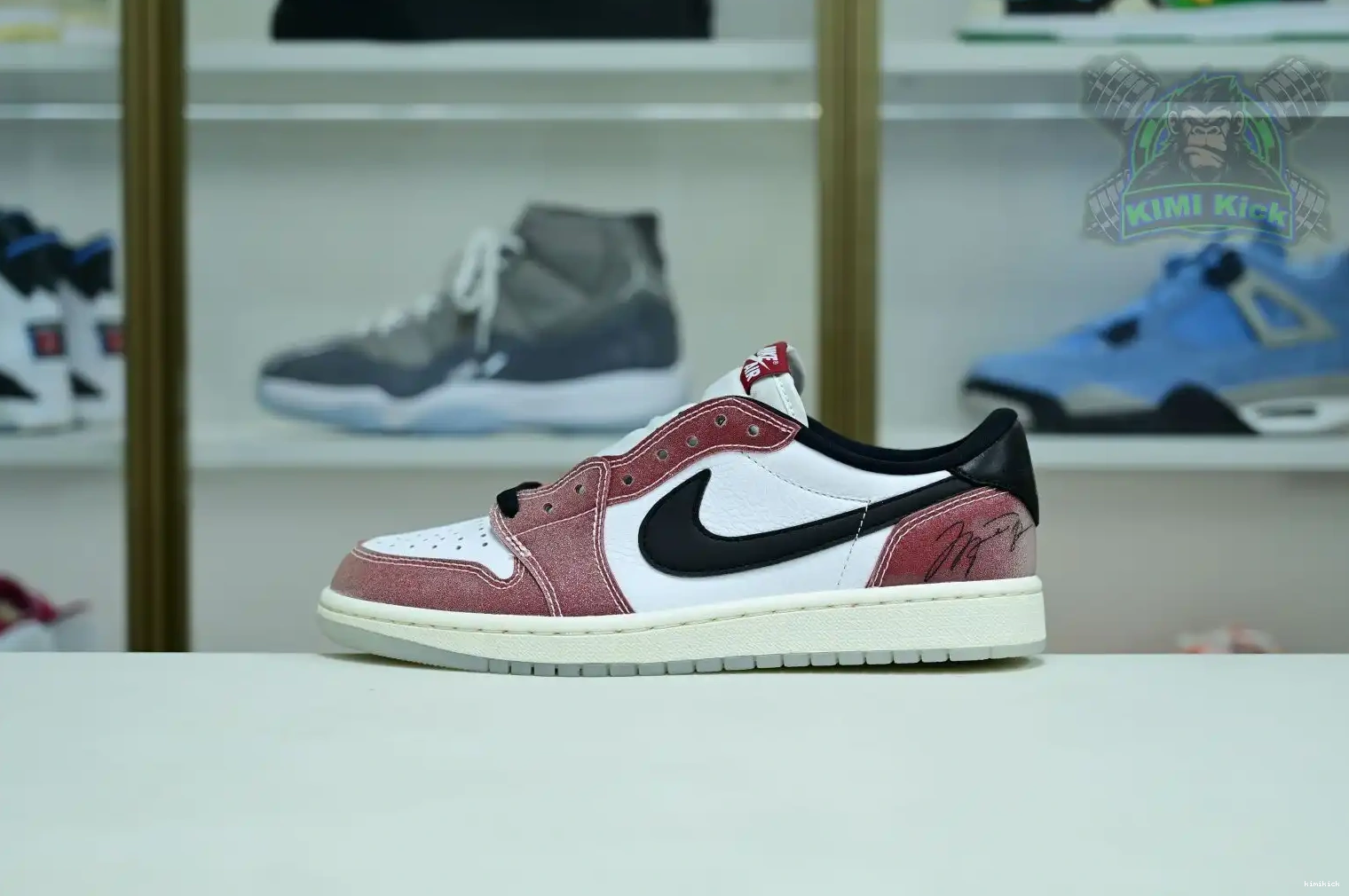 Jordan Air Kimikick OG Jordan1 Trophy x Low Room 0604